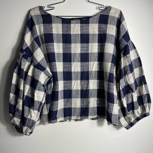 For Ever 21 Navy and White Plaid Women's Top Balloon Sleeves